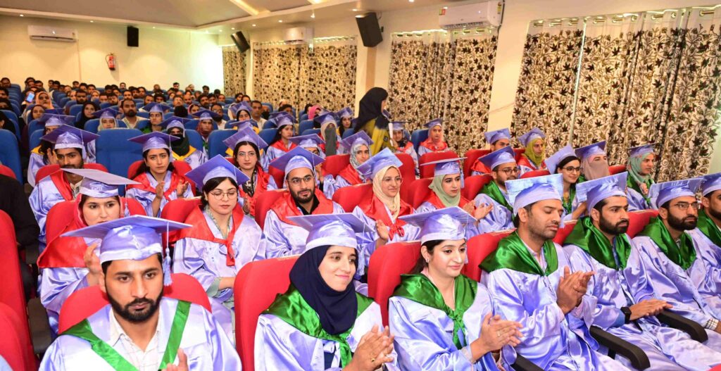 Lt Governor addresses IUST’s Convocation Ceremony; appreciates University’s commendable achievements in setting a shining example of gender equality 2 1000190905