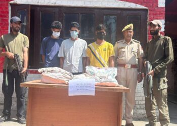 Pulwama Police Arrests 03 Notorious Drug Peddlers, Recovered Contraband Substance