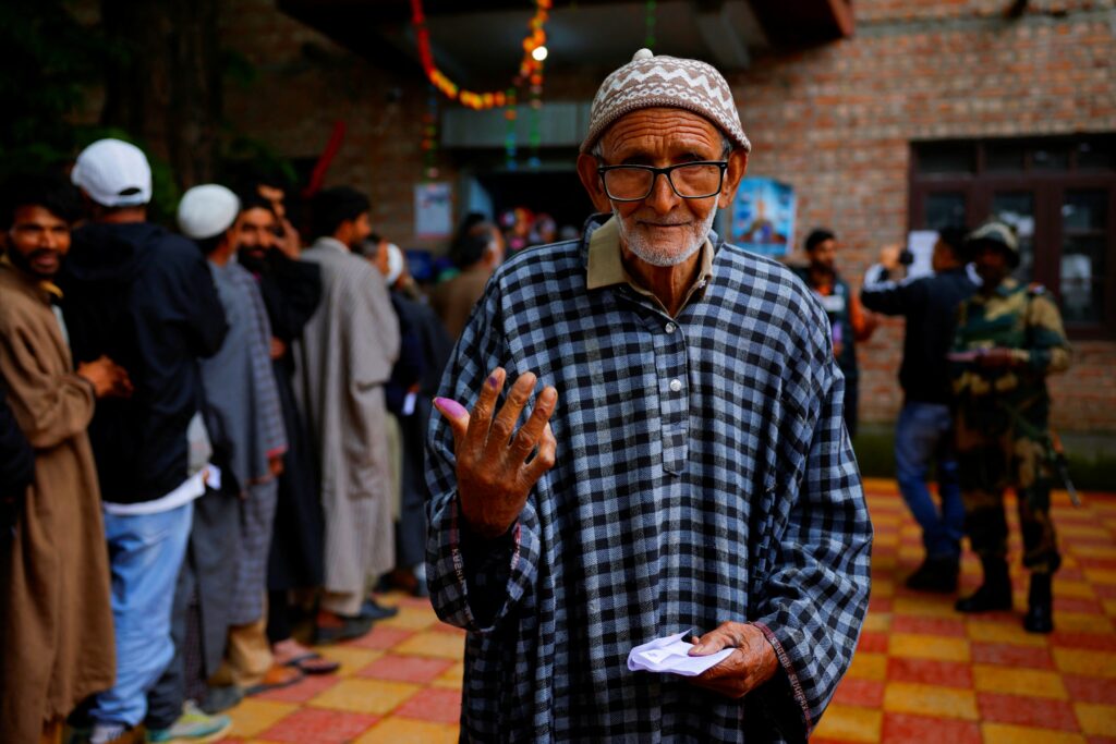 Assembly Elections 2024 Phase-II: Polling Begins in 26 Constituencies Across J&K 1 1000020586