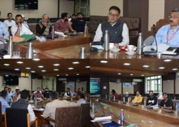 EO Pulwama Conducts Meeting with Election Candidates, Representatives, and Political Party Officials