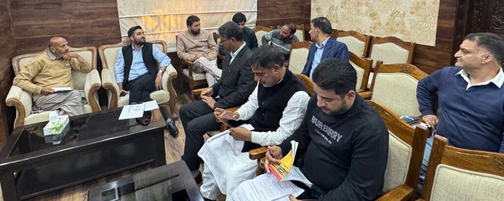 MP Er Rashid Visits Budgam, Allocates Rs 30 Lakhs for Lighting and Approves Funds for Beerwah Hospital 1 1000049551