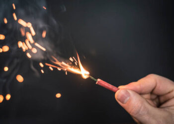 DM Jammu Orders Inspection of Firecracker Warehouses, Warns of Legal Action for Licence Breaches