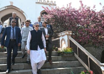 Almond Bloom Festival-2025 Inaugurated by CM Omar Abdullah at Badamwari, Showcasing Kashmir’s Spring Splendor