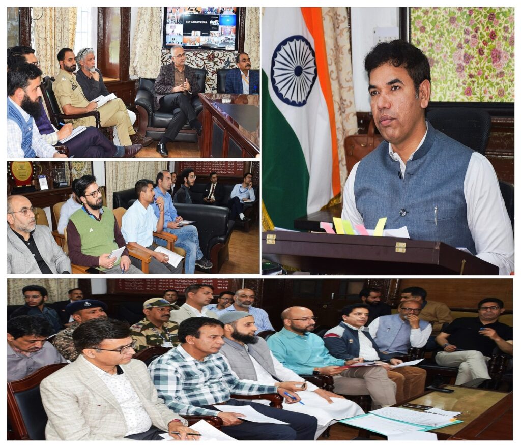 Hajj-2025: Divisional Commissioner Kashmir reviews arrangementsDirects all DCs to activate Hajj Cells, instructs Health Deptt., KPDCL, PHE, JK Bank, Immigration to render adequate services to intending pilgrims, maintain close coordination to ensure smooth departure of Hajj flightsHajj flights to start from May 4, last batch of pilgrims to leave on May 15 1 1000316351