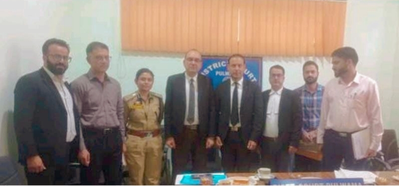 Pulwama Hosts 3rd Meeting of Under Trial Review Committee to Fast-Track Justice 1 1000475854